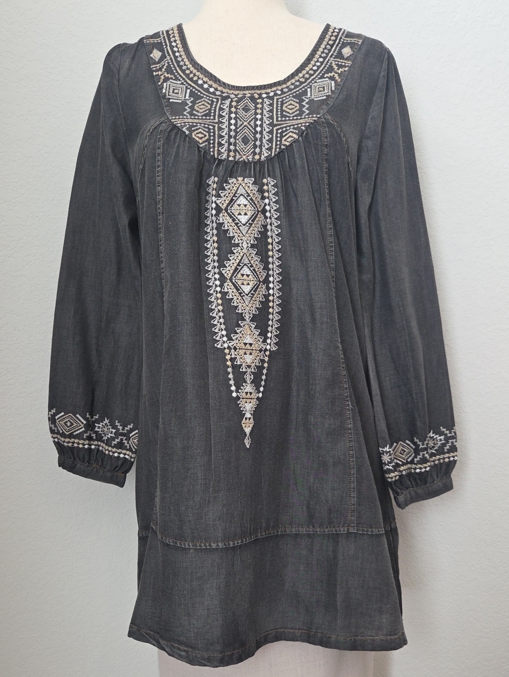 Embroidered Black Long-Sleeve Women's Dress Tunic Boho Western Chic Small Aztec